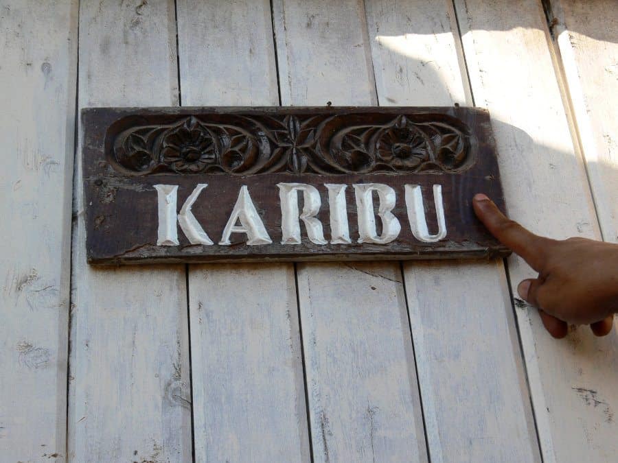 Kiswahili and the use of “ni”